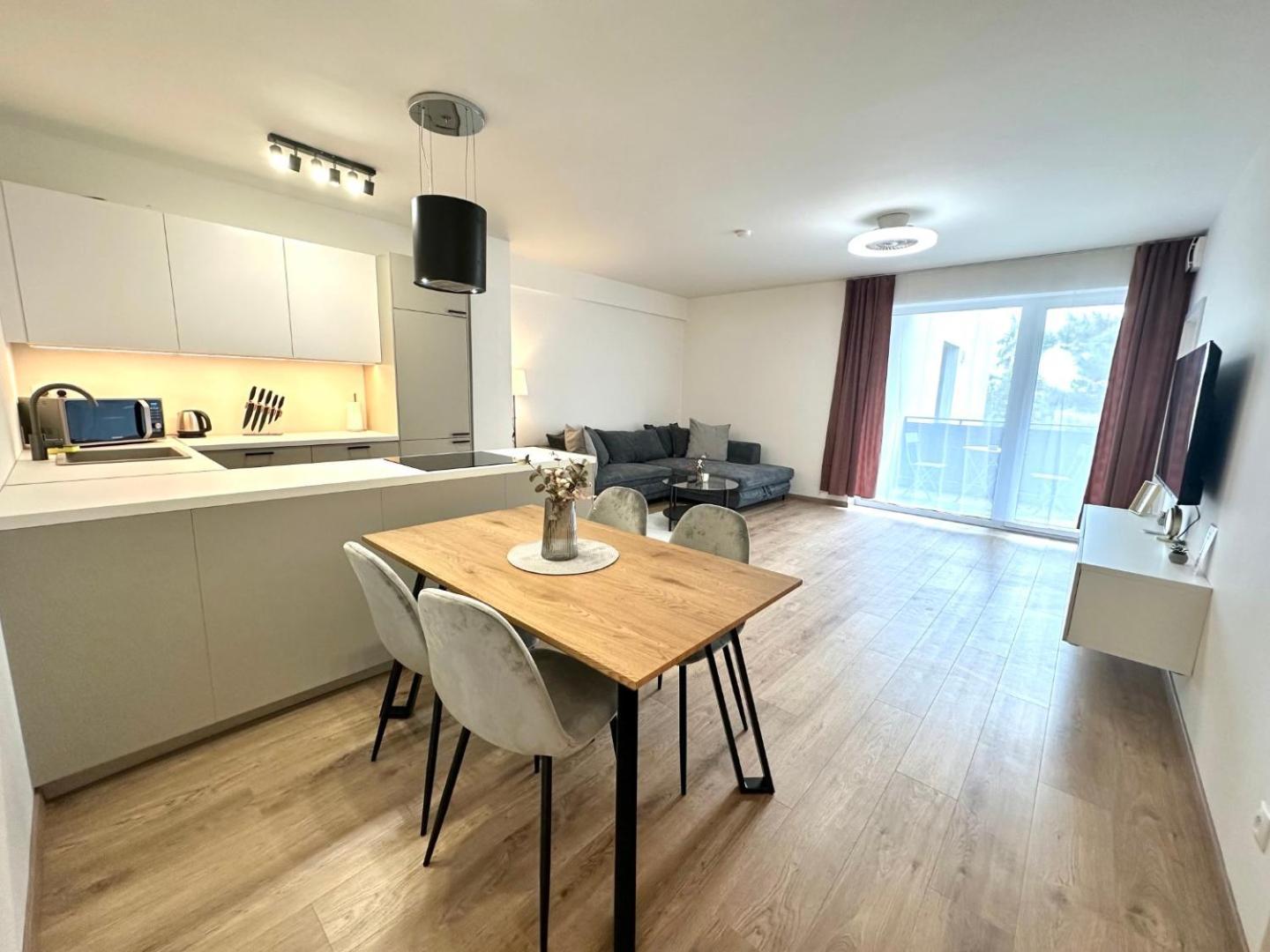 2 Room Apartment, New Building, Balcony, 208 Rovinka Luaran gambar